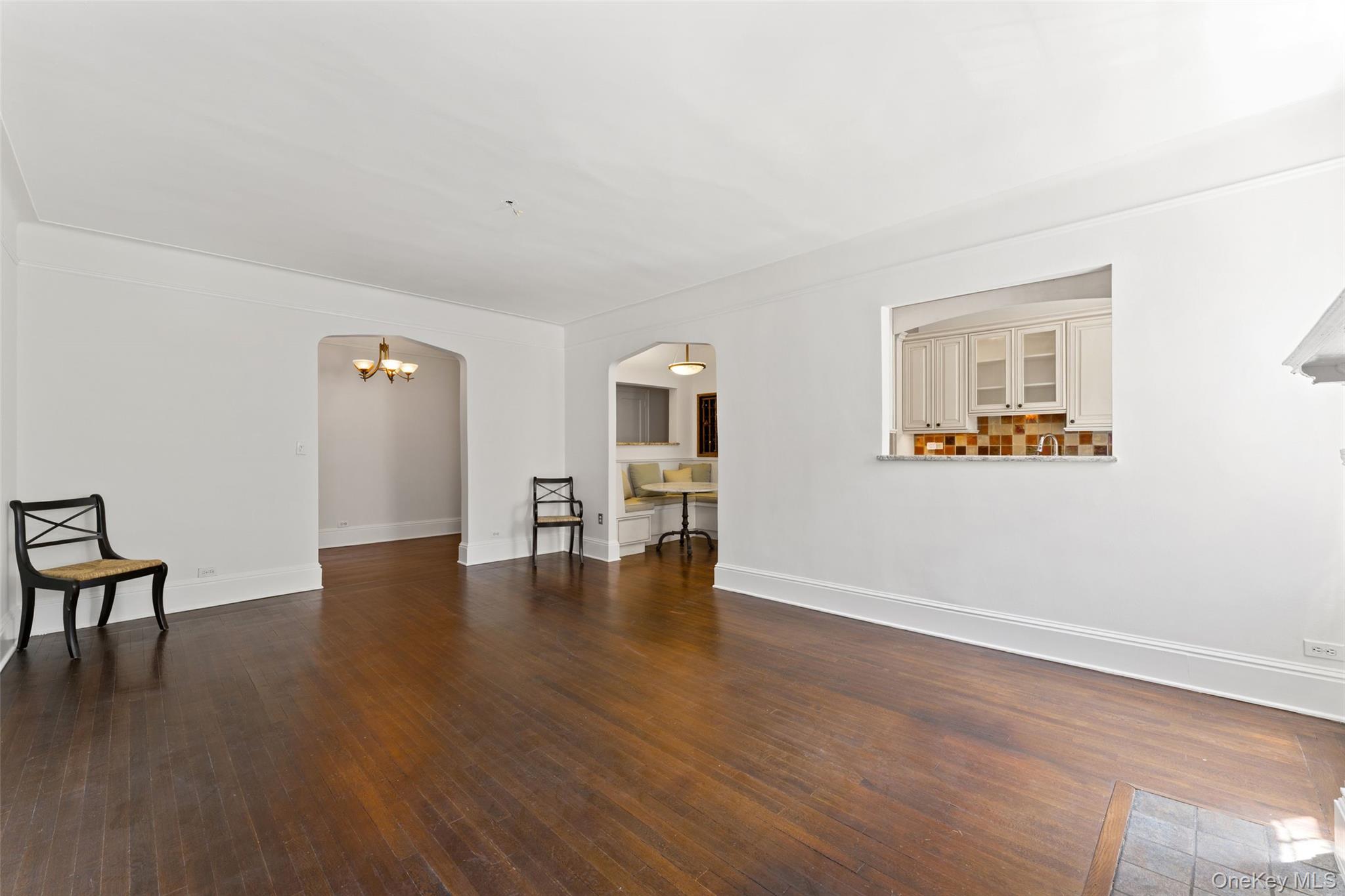 25 Parkview Avenue 2e Property Photo 6
