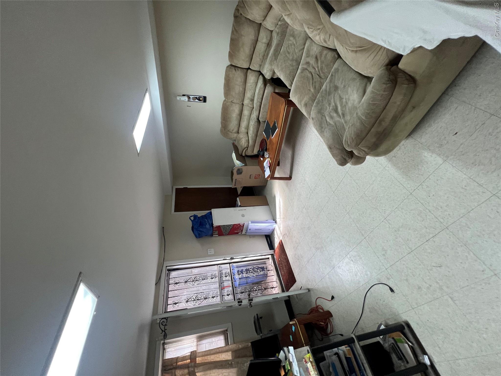 179-22 Anderson Road Property Photo 8