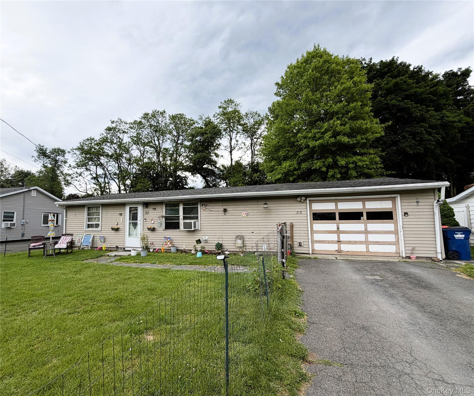 33 Plattekill Drive Property Photo 1