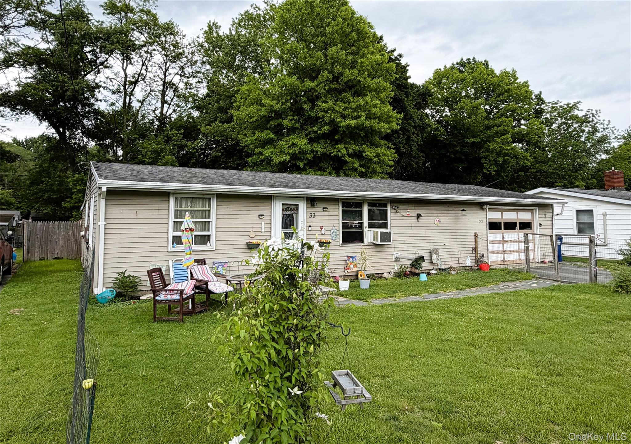 33 Plattekill Drive Property Photo 2