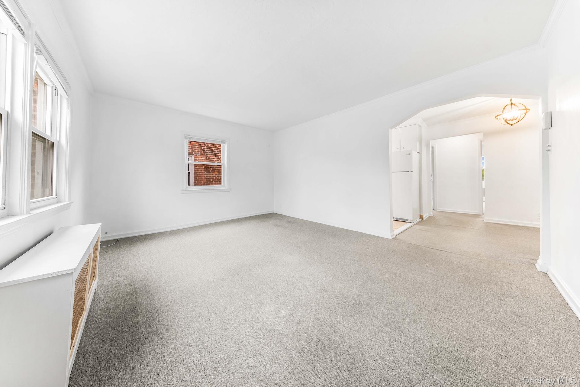 8318 164 Street Property Photo 14