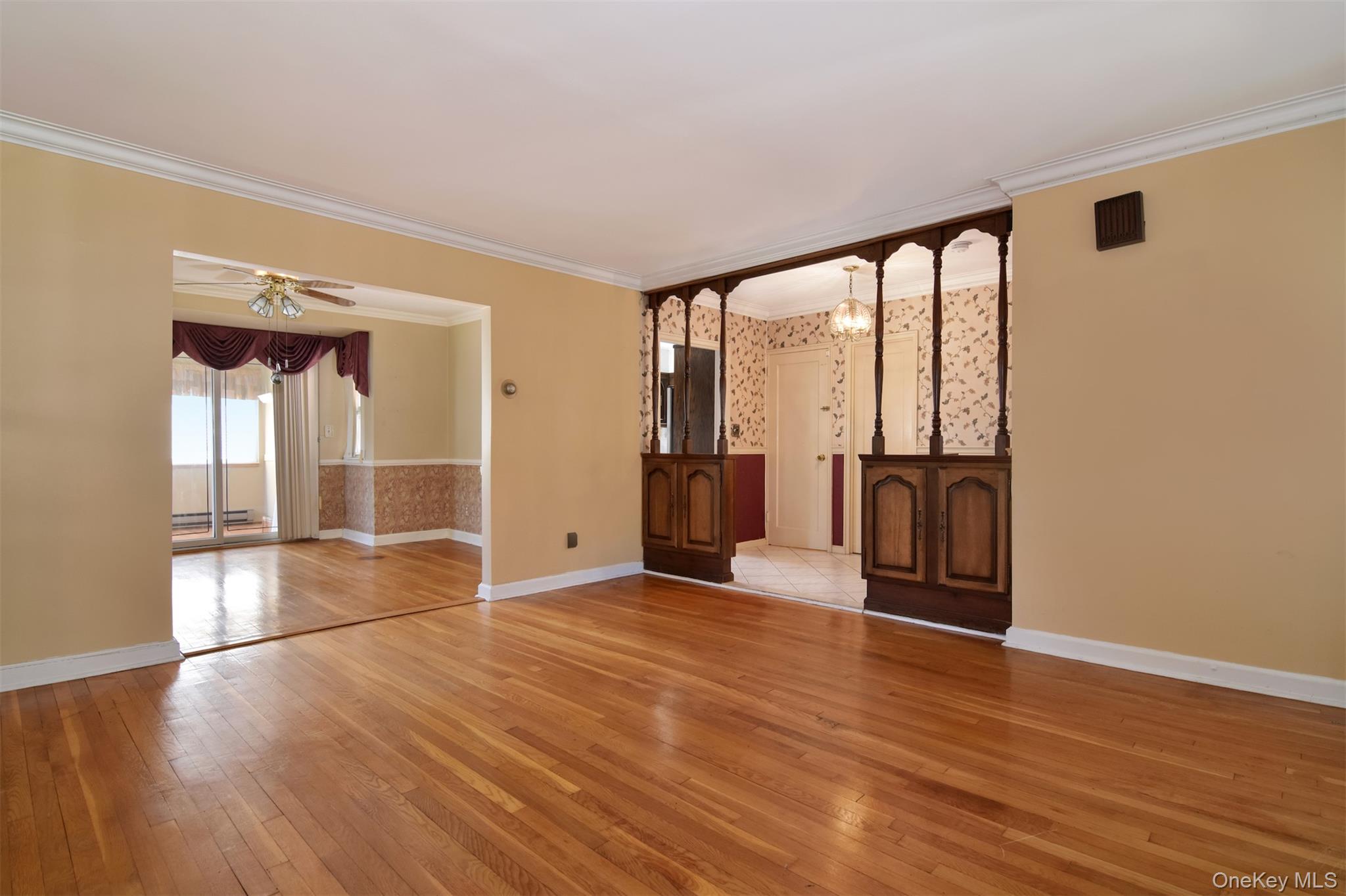73 Lincoln Avenue Property Photo 2