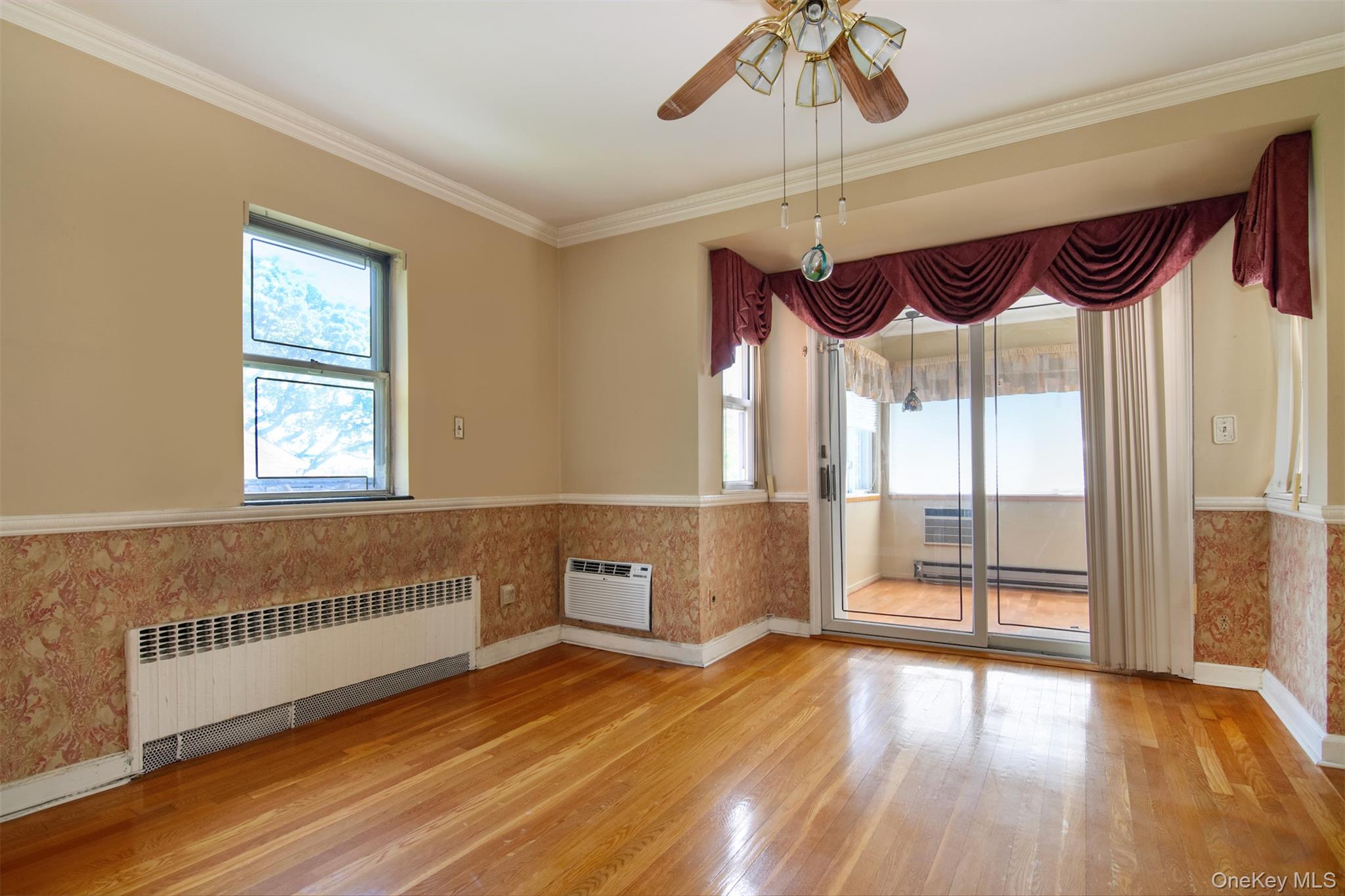 73 Lincoln Avenue Property Photo 5