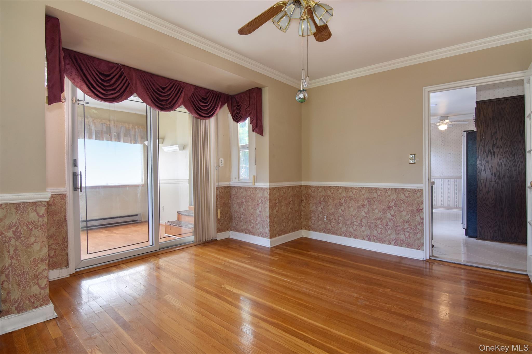 73 Lincoln Avenue Property Photo 6