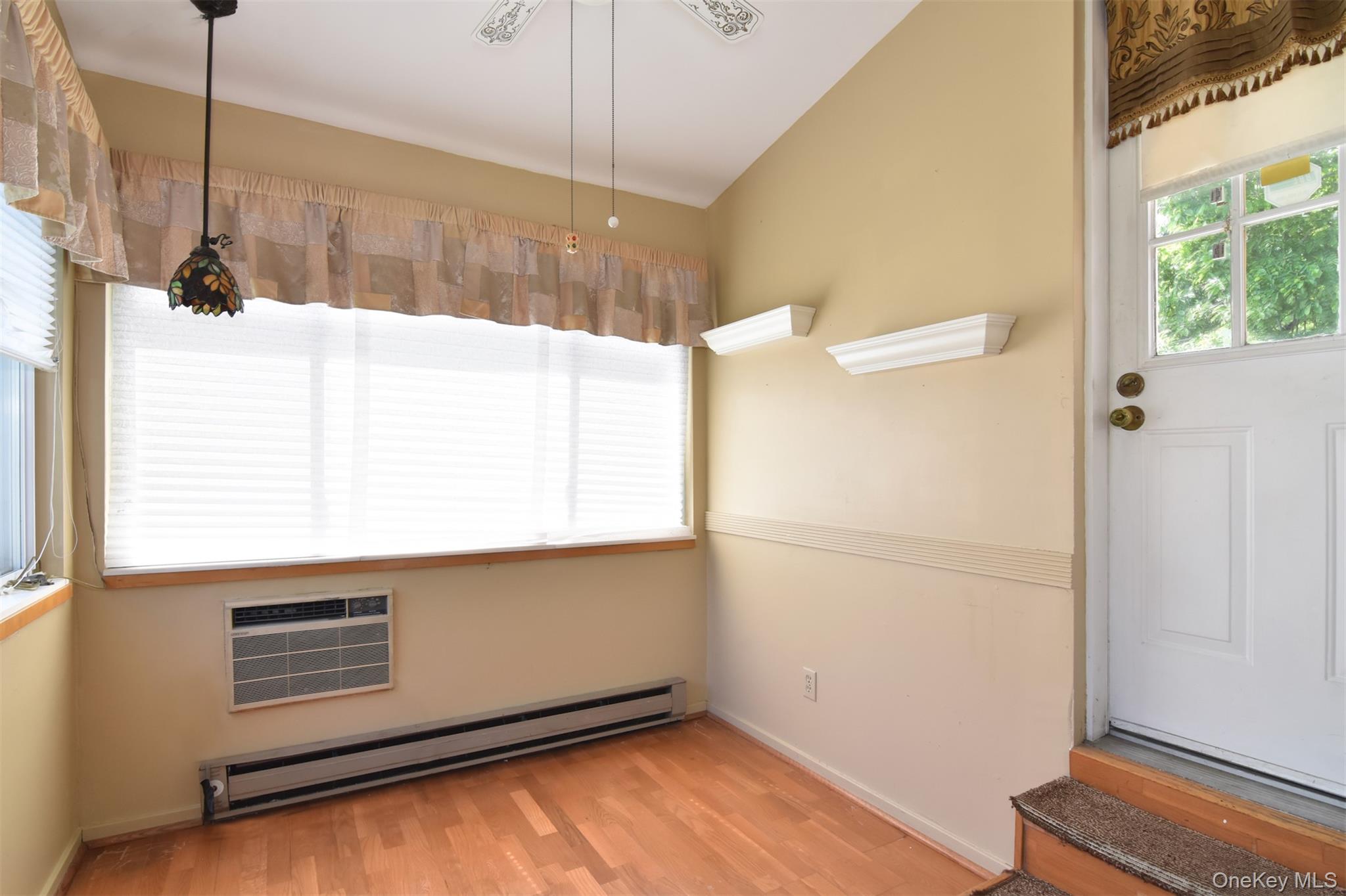 73 Lincoln Avenue Property Photo 7
