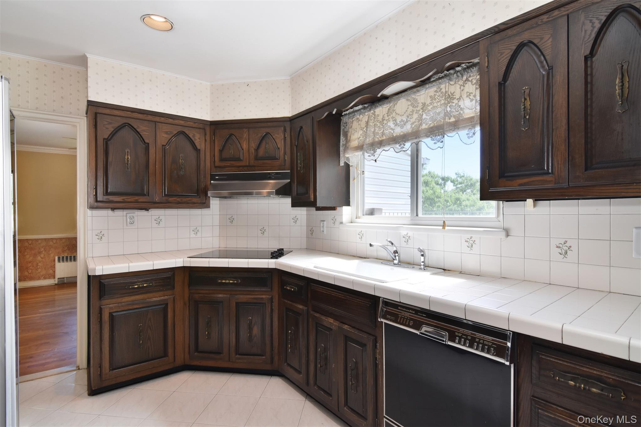73 Lincoln Avenue Property Photo 10