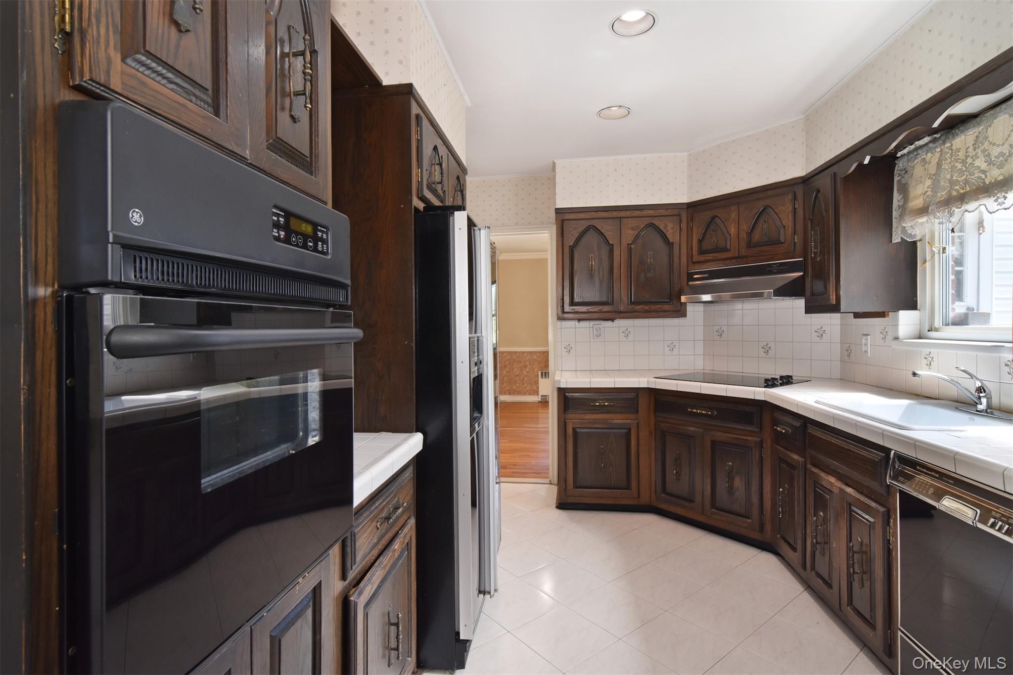 73 Lincoln Avenue Property Photo 11