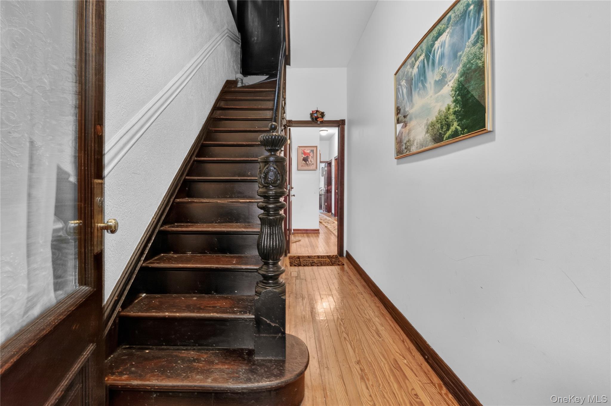 1543 Hollywood Avenue Property Photo 3