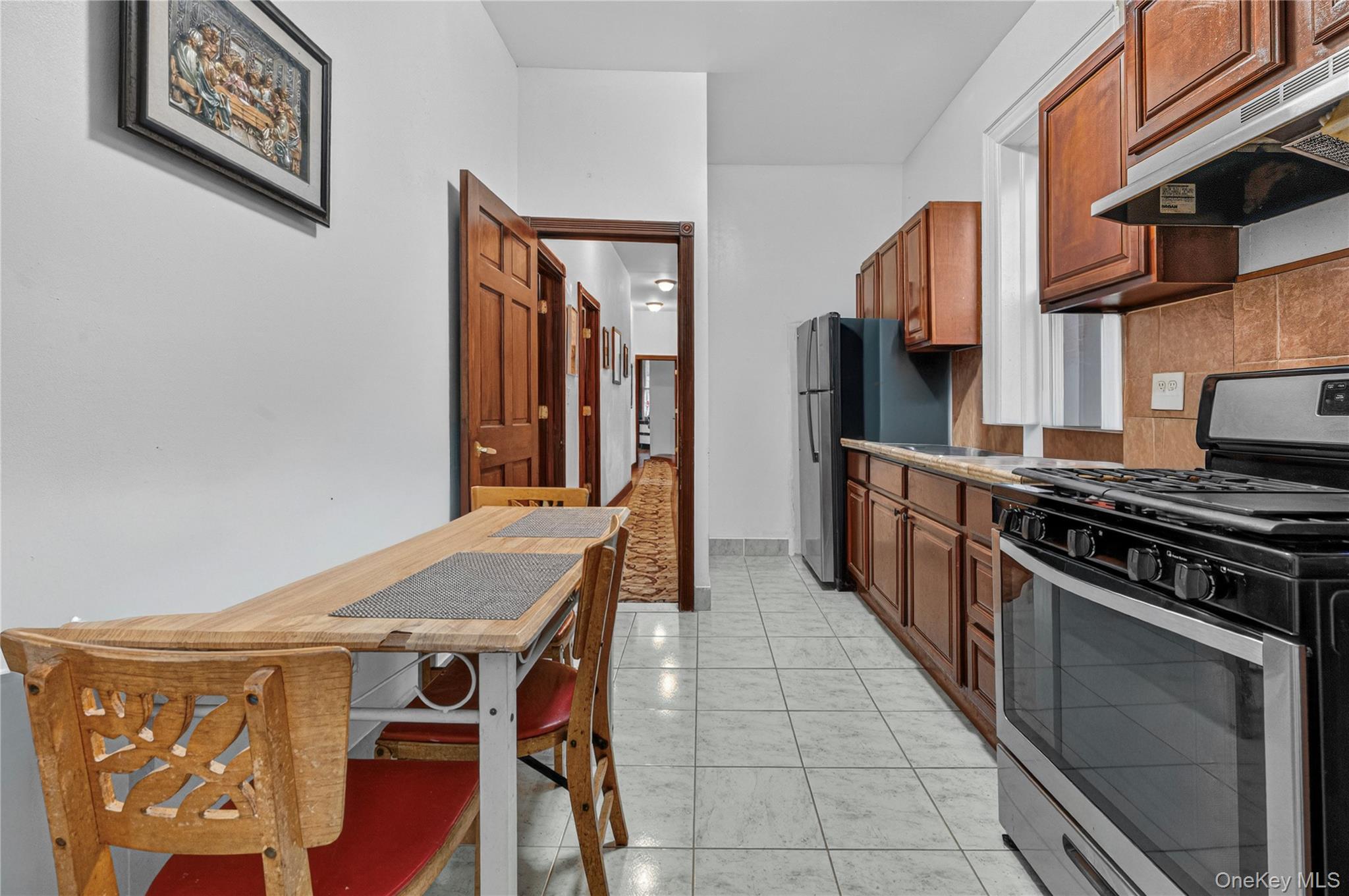1543 Hollywood Avenue Property Photo 11