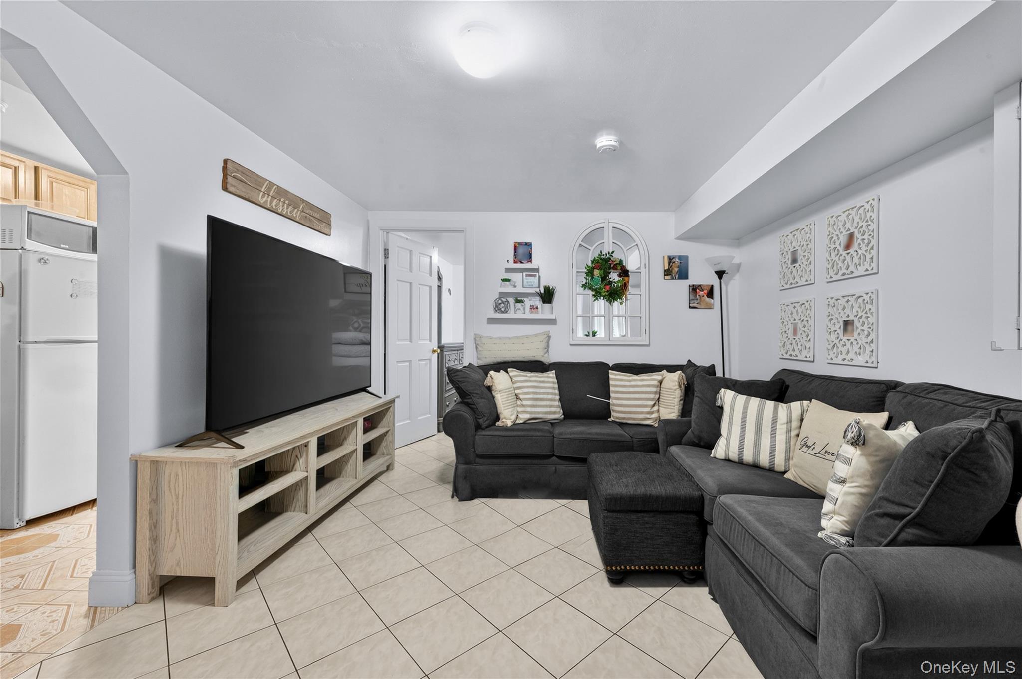 1543 Hollywood Avenue Property Photo 13