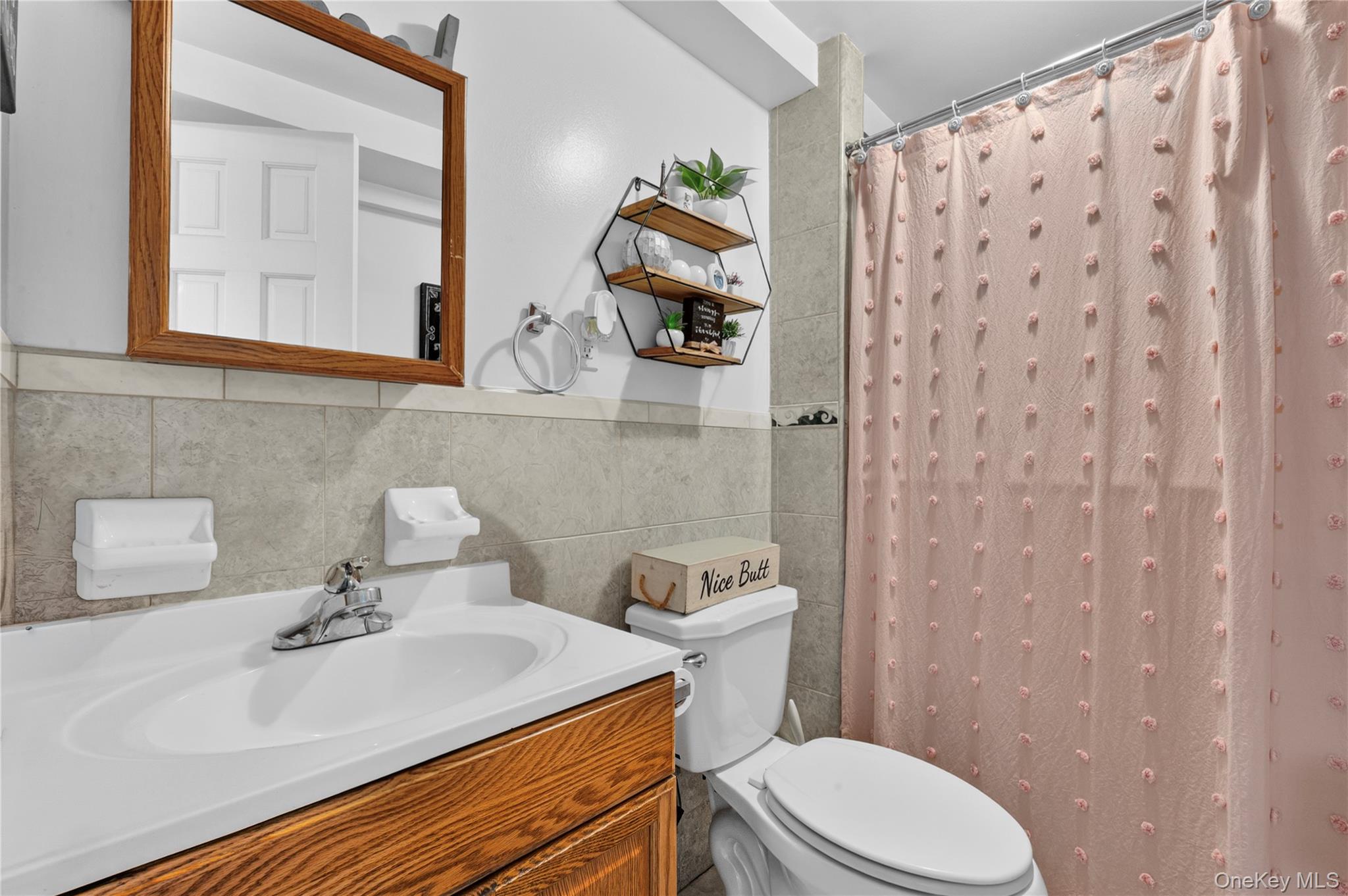 1543 Hollywood Avenue Property Photo 18
