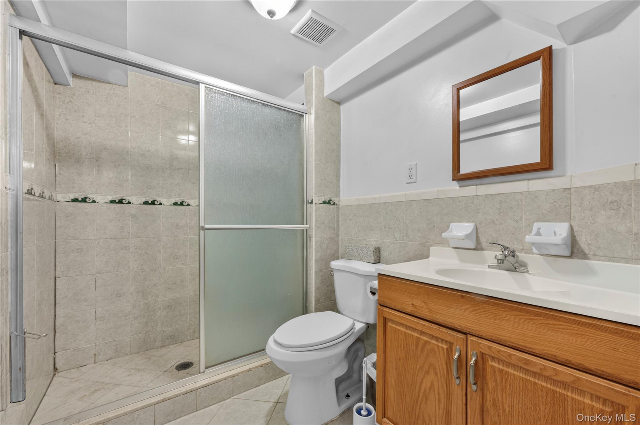 1543 Hollywood Avenue Property Photo 21