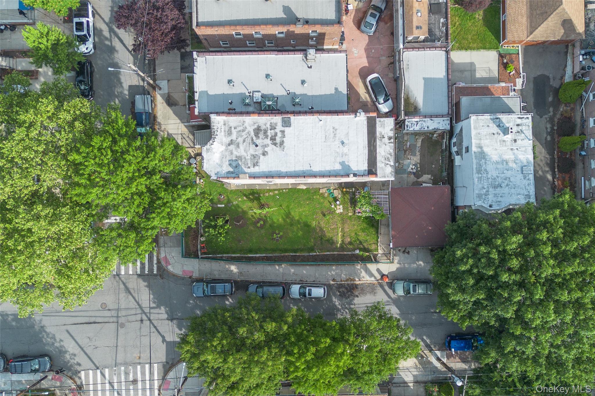 1543 Hollywood Avenue Property Photo 31