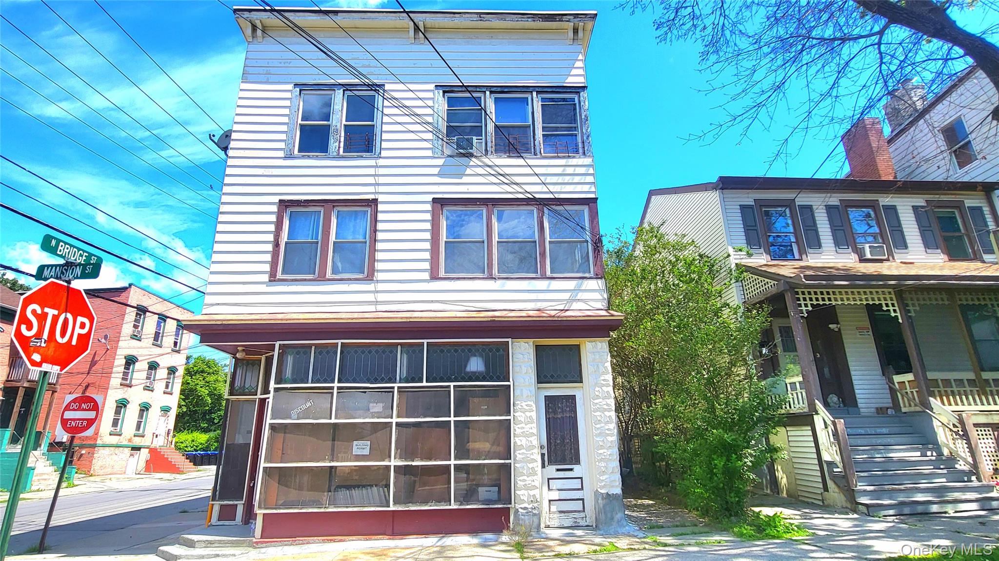 1 Mansion Street Property Photo 1