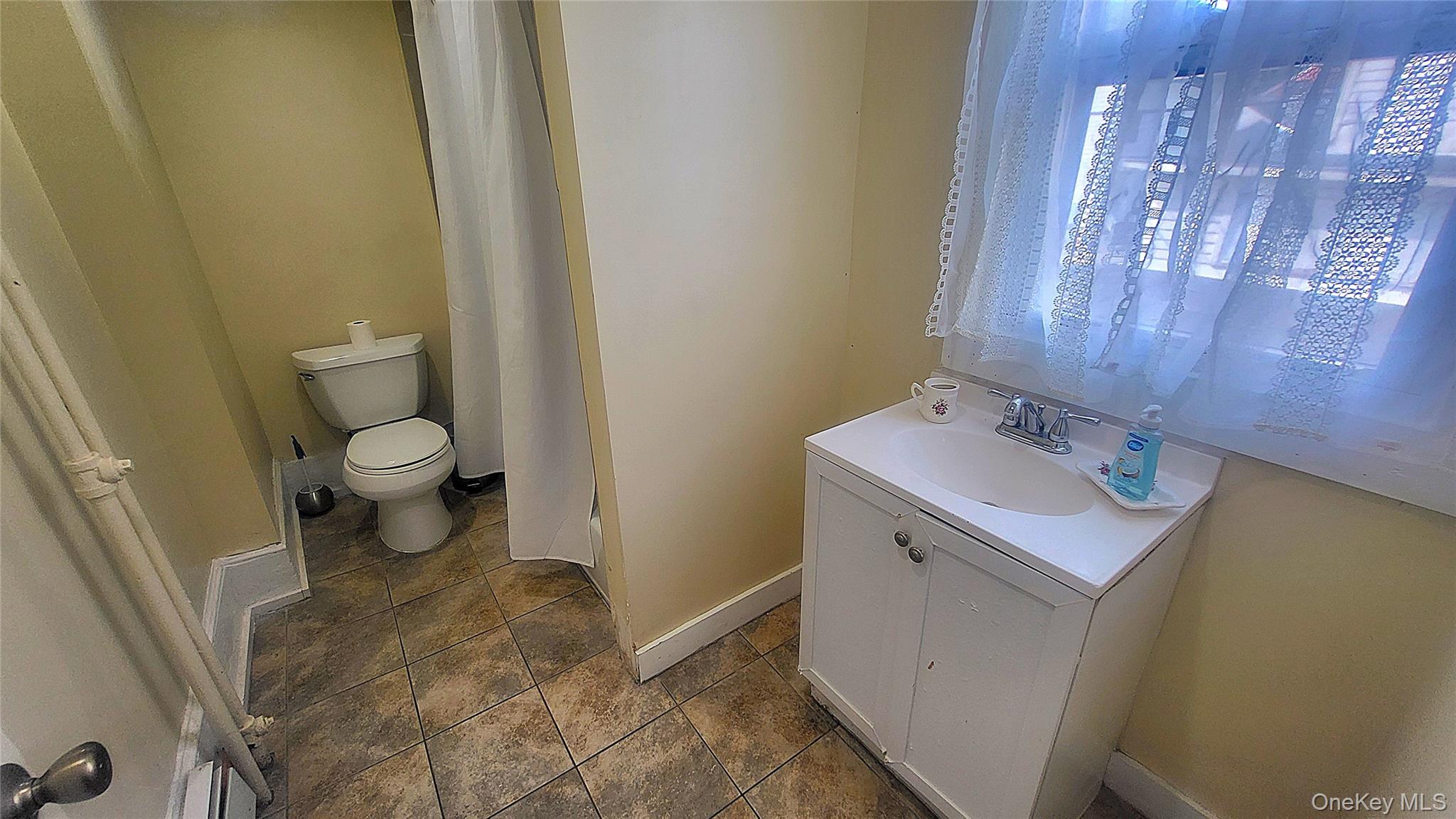 1 Mansion Street Property Photo 21