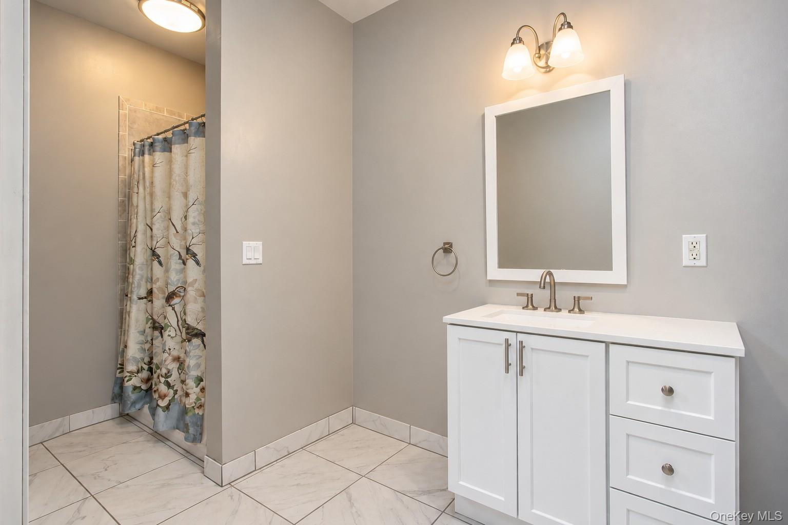 22 Noble Street Property Photo 18