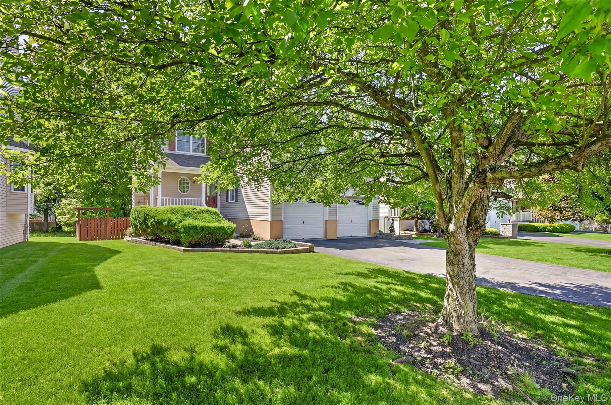 20 Alexander Drive Property Photo 2
