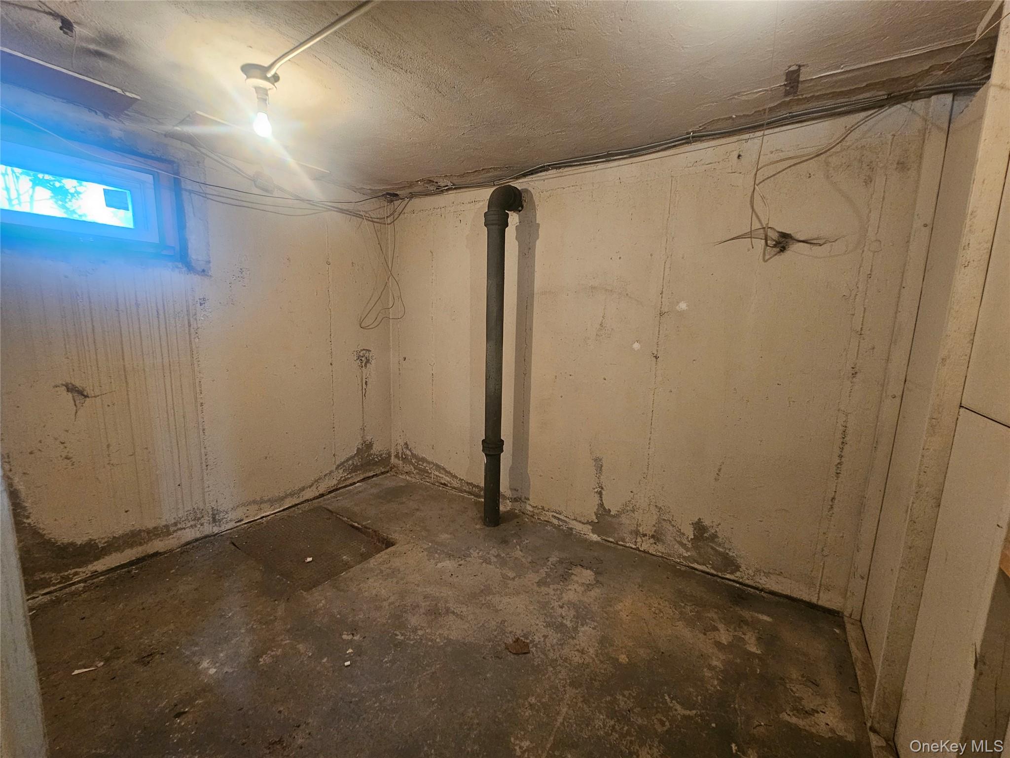 1337 Broadway C10 Property Photo 23