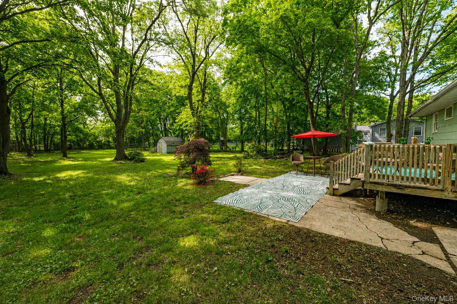 480 Miller Place Road Property Photo 16