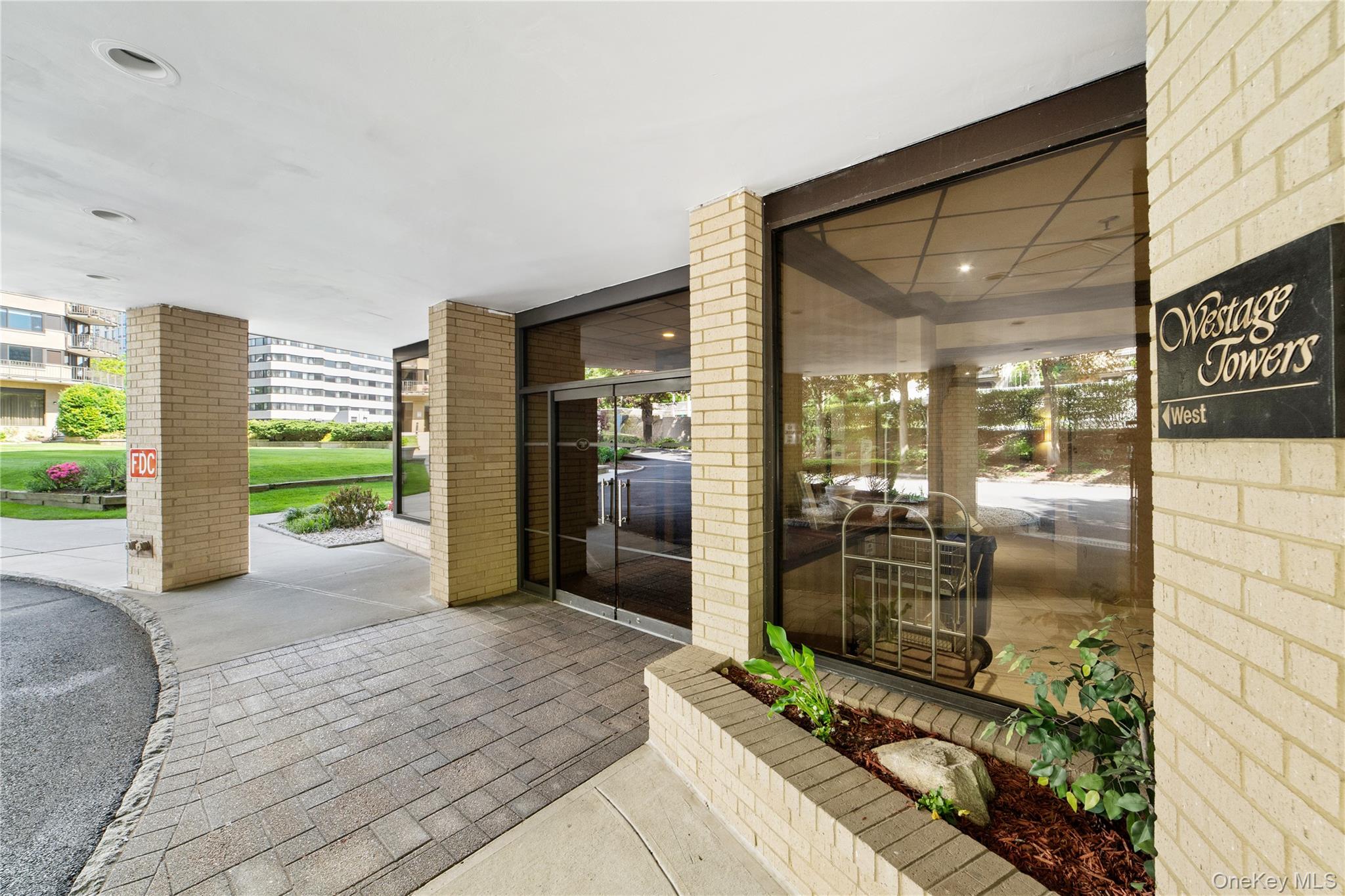 25 Rockledge Avenue 801 Property Photo 2