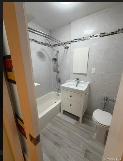 142-05 Roosevelt Avenue 415 Property Photo 14