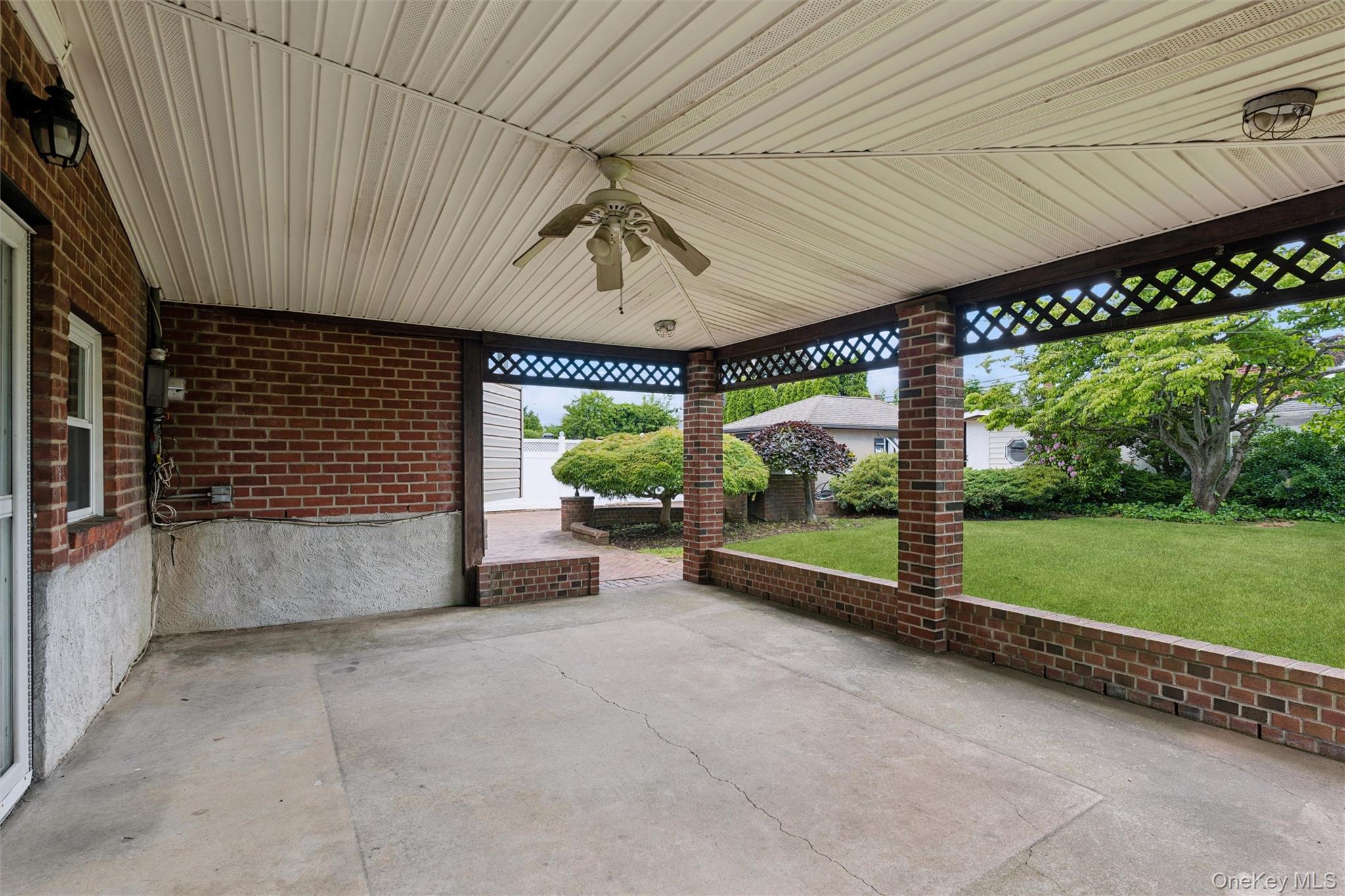 3962 Hahn Avenue Property Photo 9