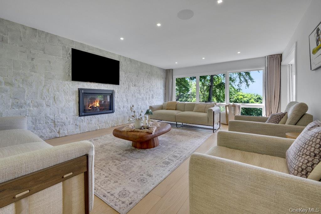 35 Walden Road Property Photo 8