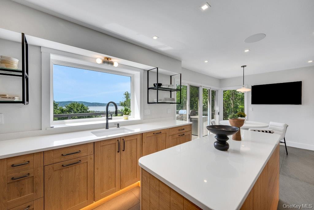 35 Walden Road Property Photo 18