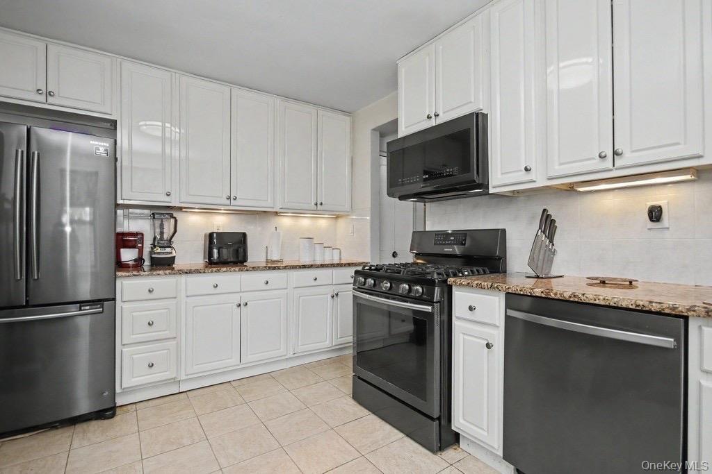 7 Balint Drive 510 Property Photo 6