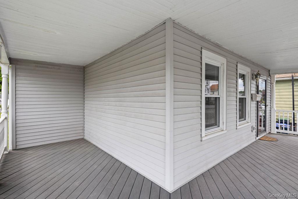 29 Blauvelt Avenue Property Photo 3