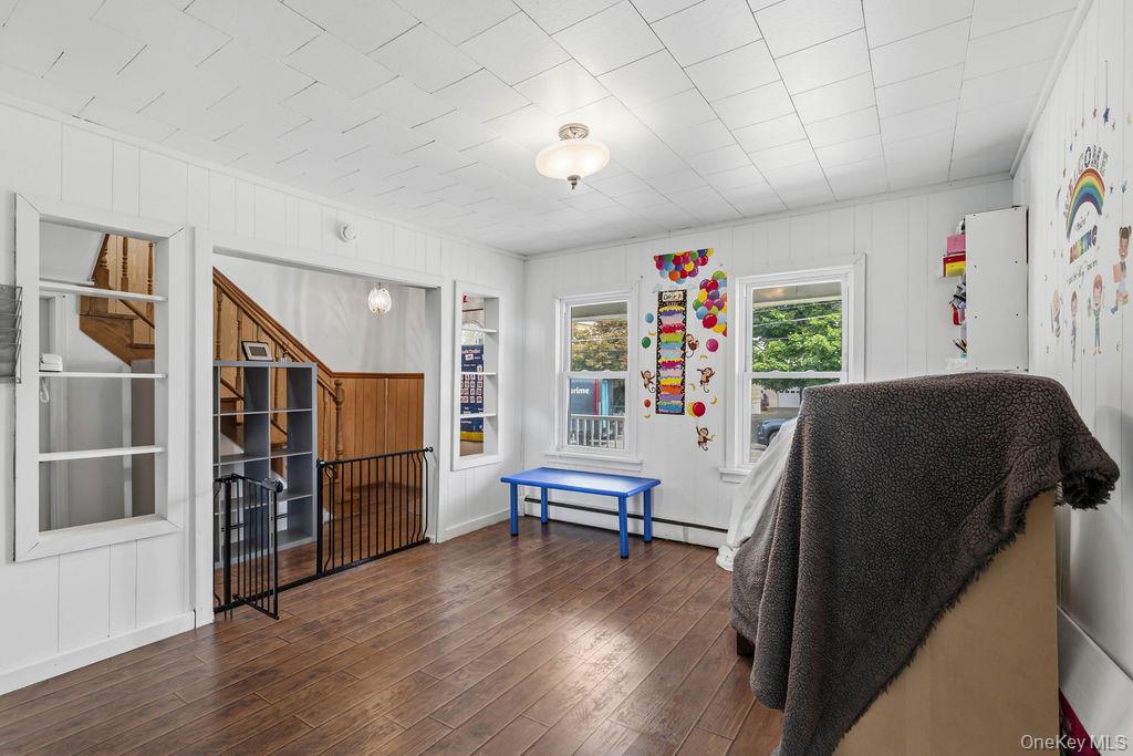 29 Blauvelt Avenue Property Photo 8