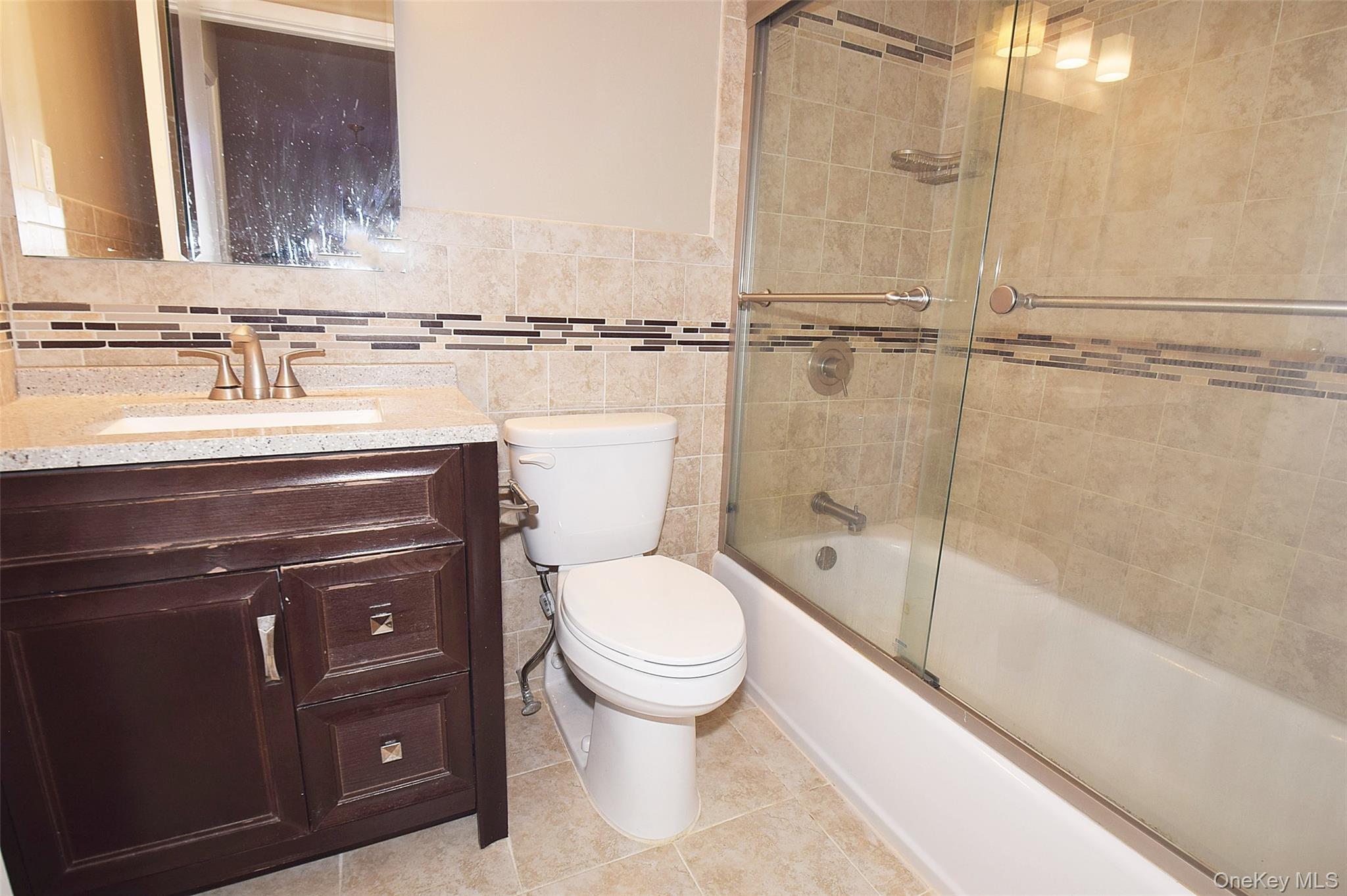 208 -04 Robert Road 189 L Property Photo 10