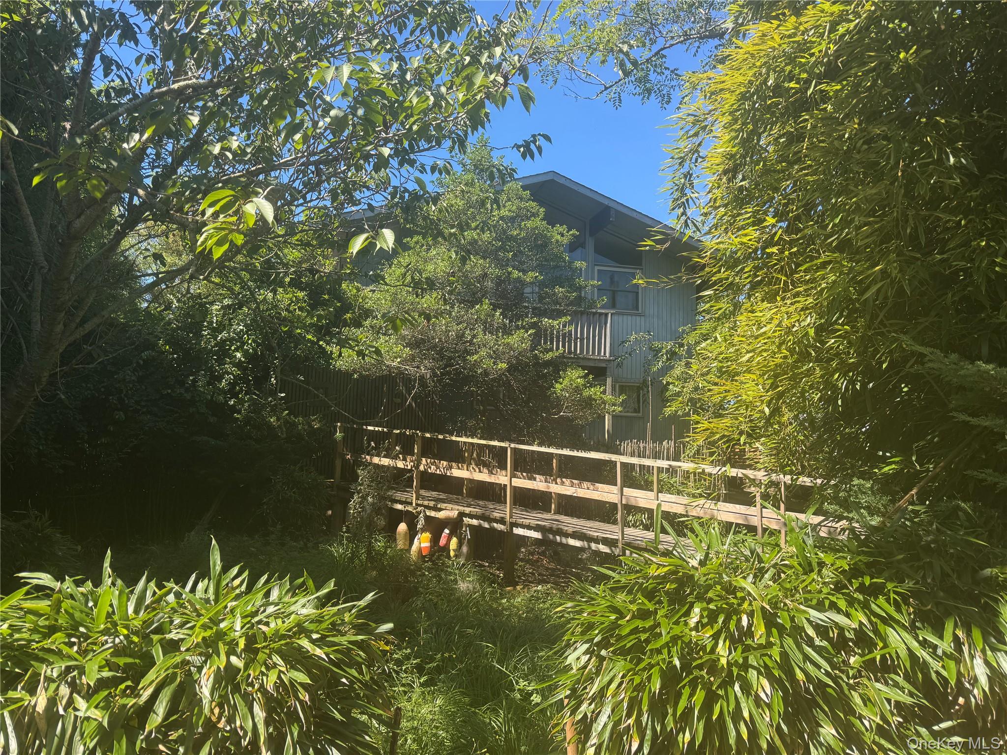 780 Surf Road Property Photo 16