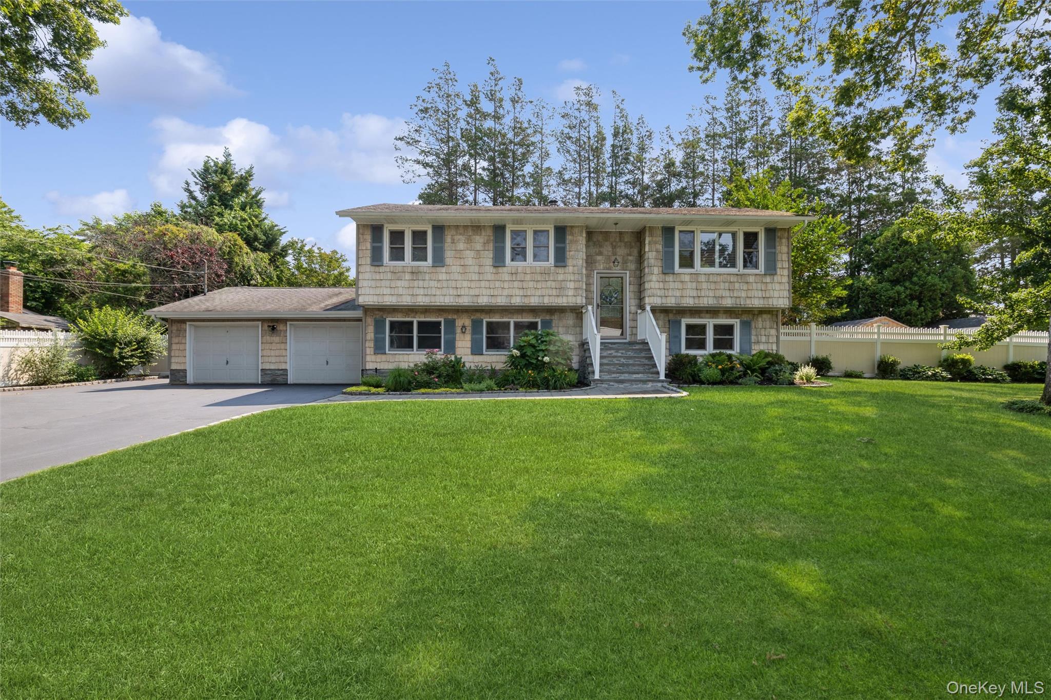 115 Clarendon Road Property Photo 1