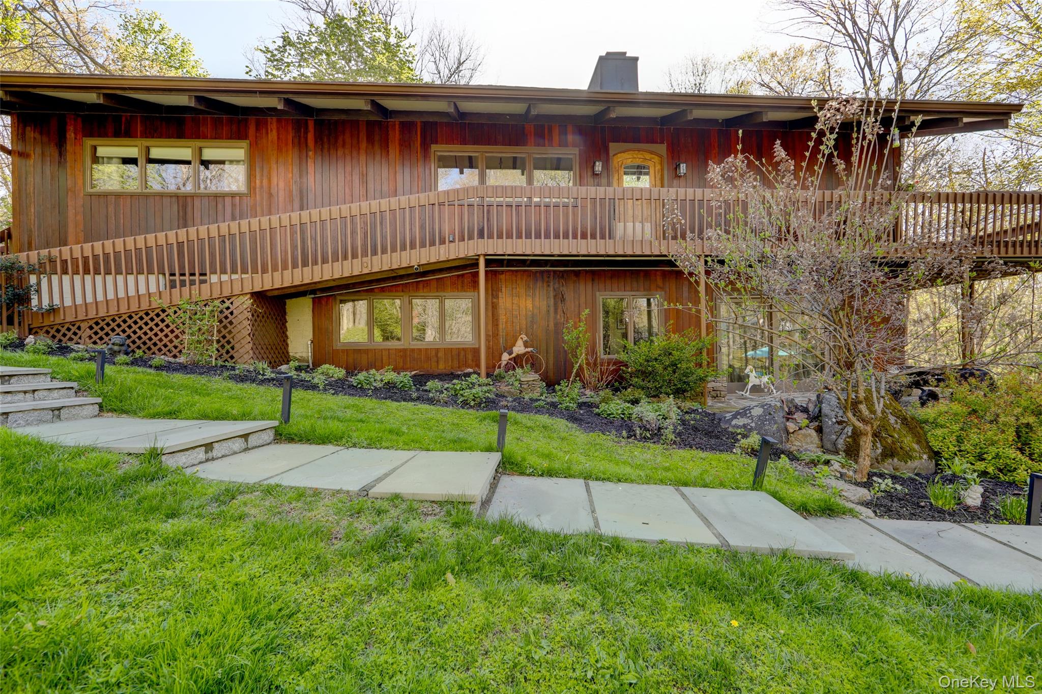 380 Long Ridge Road Property Photo 3