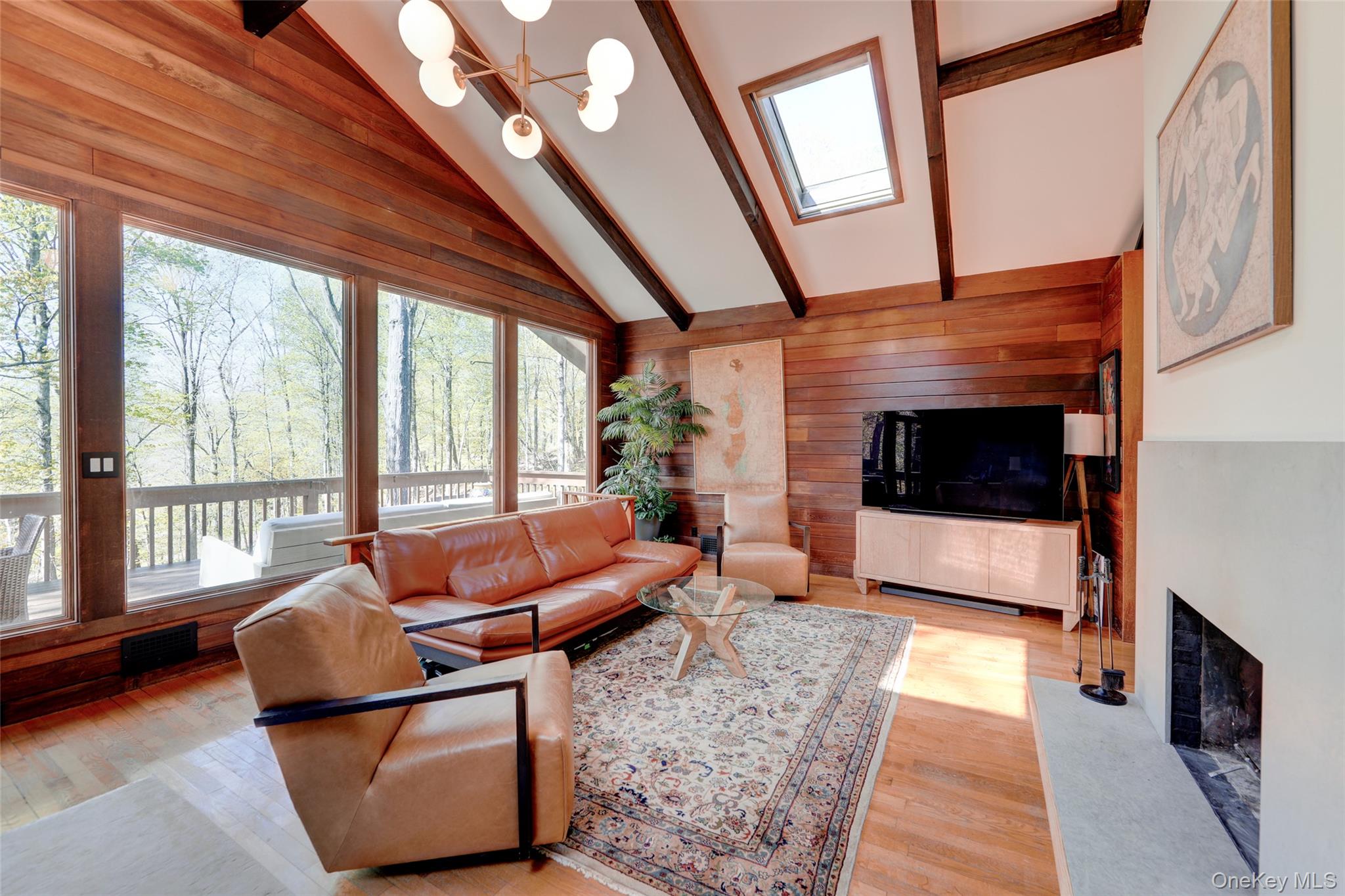 380 Long Ridge Road Property Photo 15