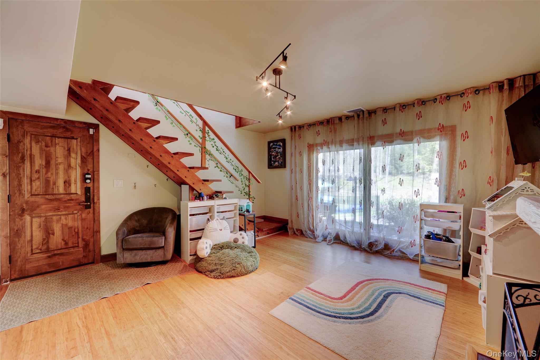 380 Long Ridge Road Property Photo 24