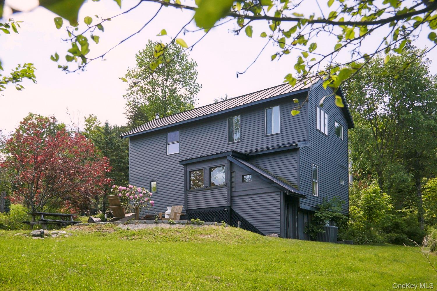 153 Near Road Property Photo 2