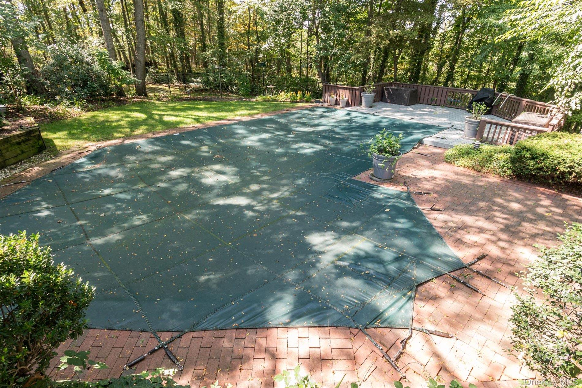 251 Baird Court Property Photo 24