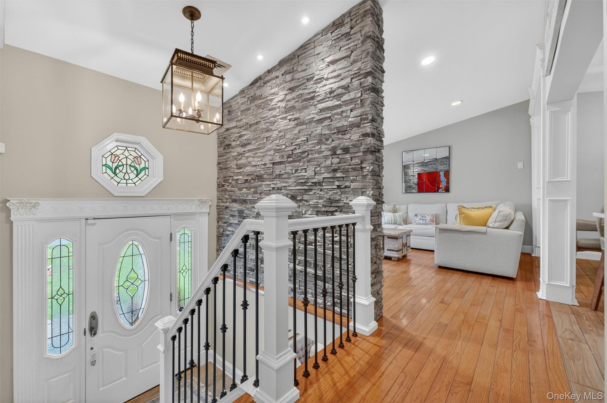 46 Camelot Road Property Photo 4