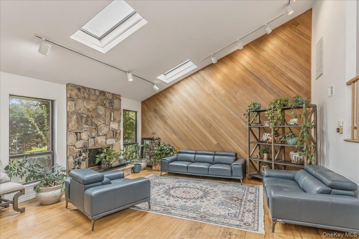 17 Campo Circle Property Photo 5