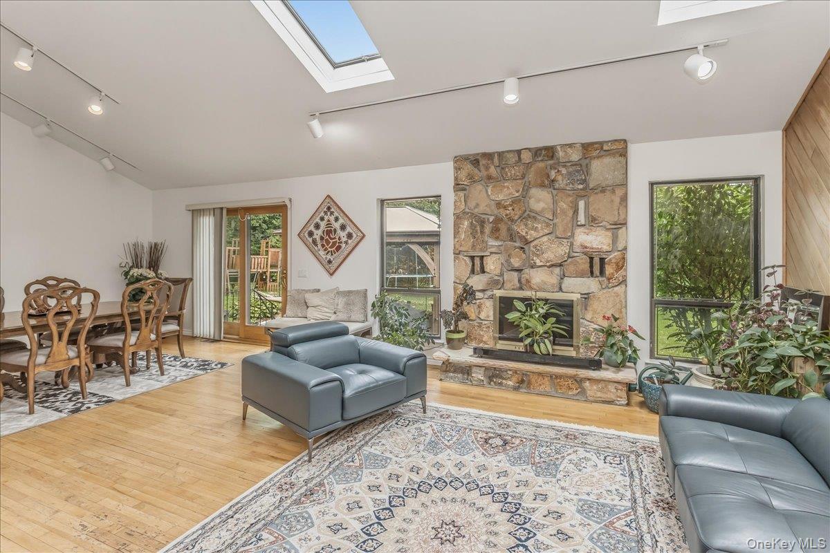 17 Campo Circle Property Photo 6