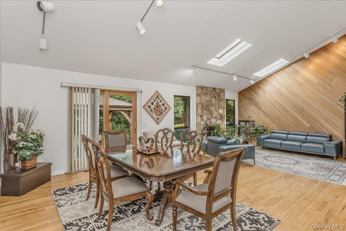 17 Campo Circle Property Photo 8
