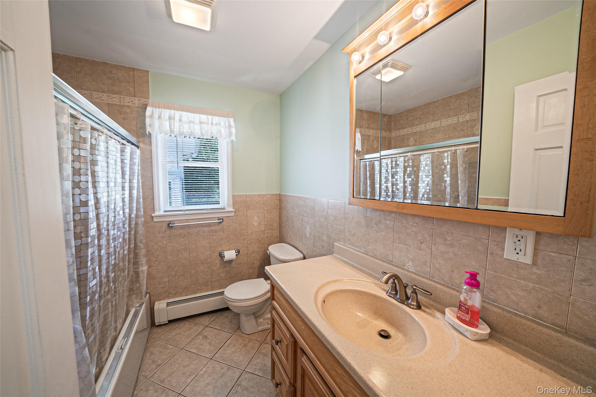 376 S Country Road Property Photo 17