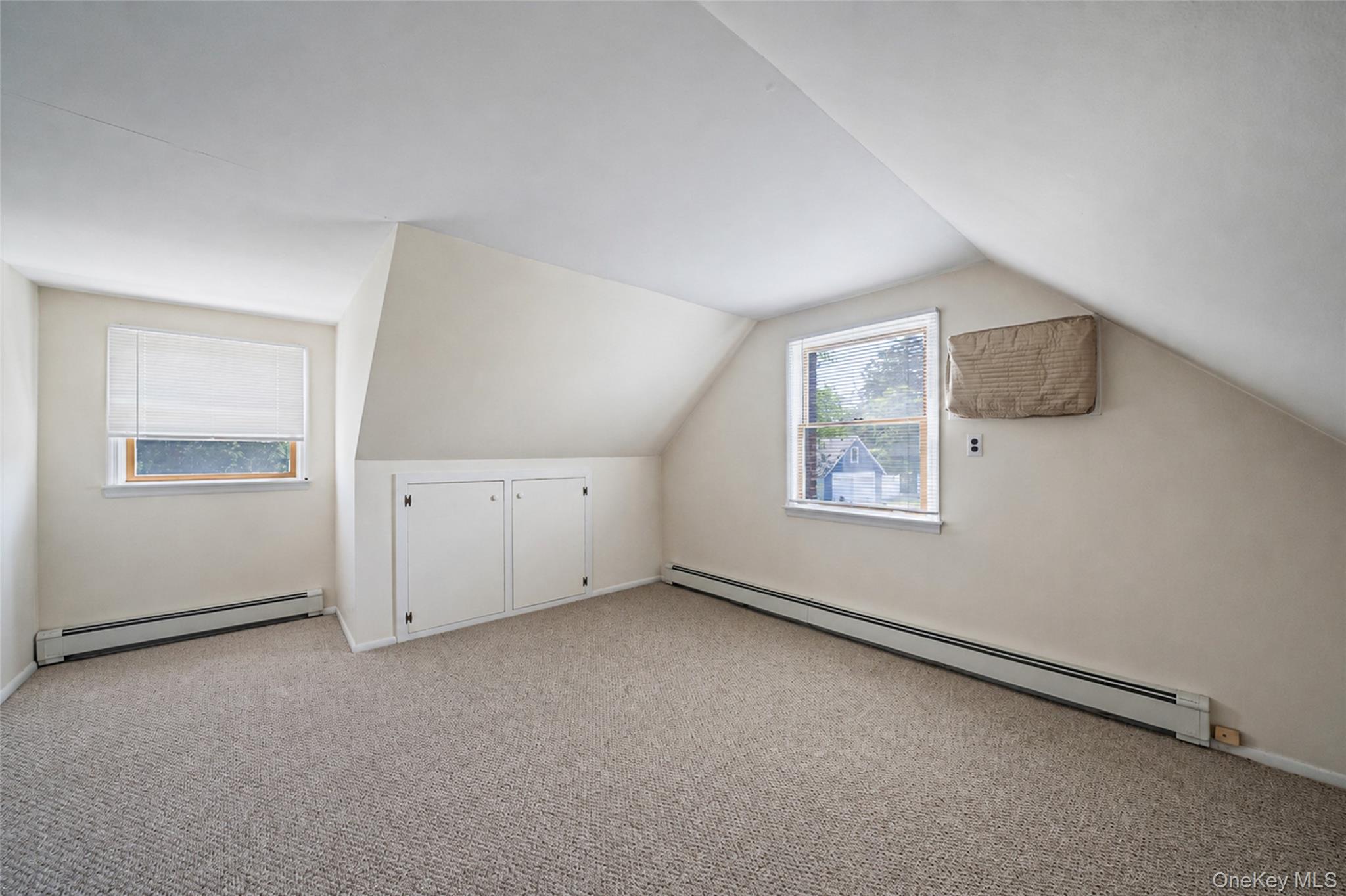 376 S Country Road Property Photo 28