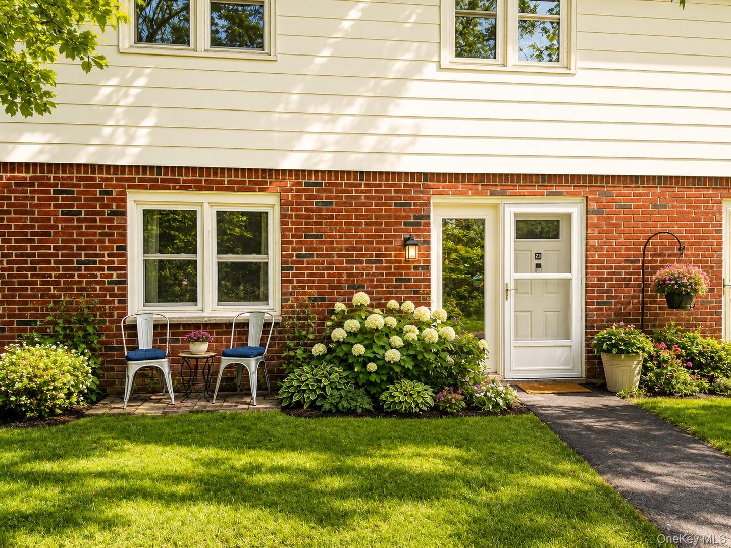 22 Orchard Heights Property Photo 1