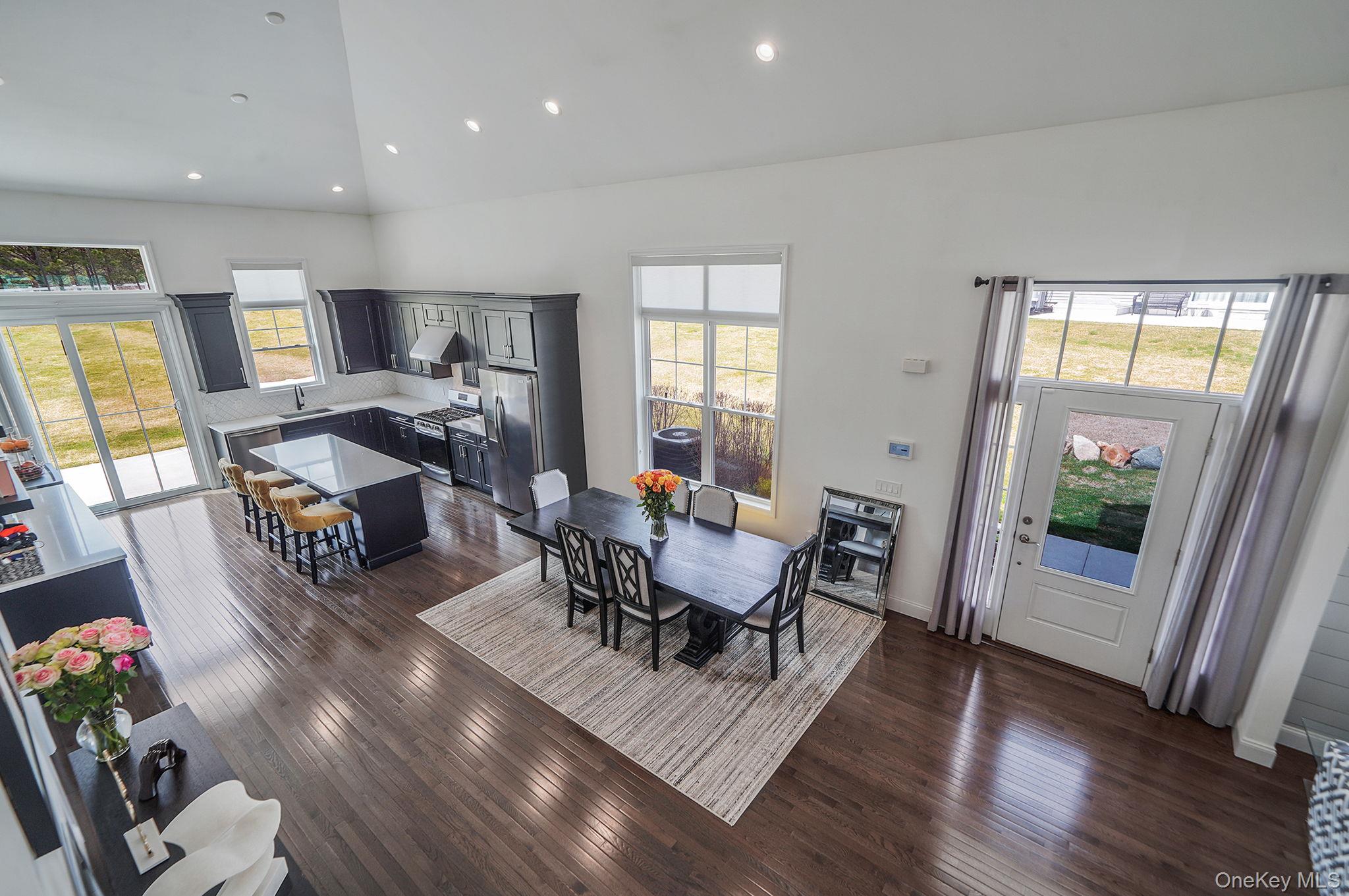 366 Wavell Avenue Property Photo 20