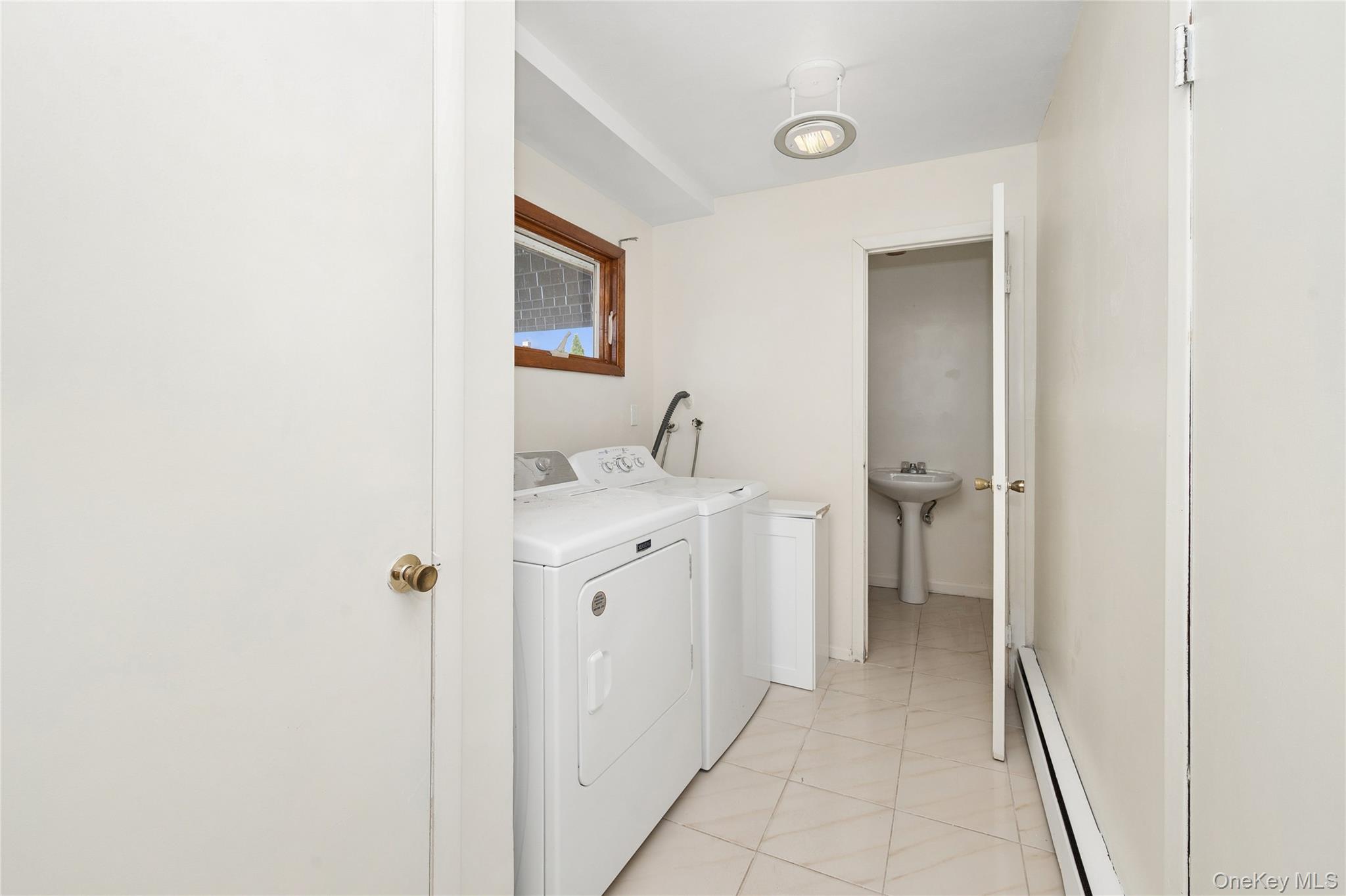2625 Riverside Drive Property Photo 13