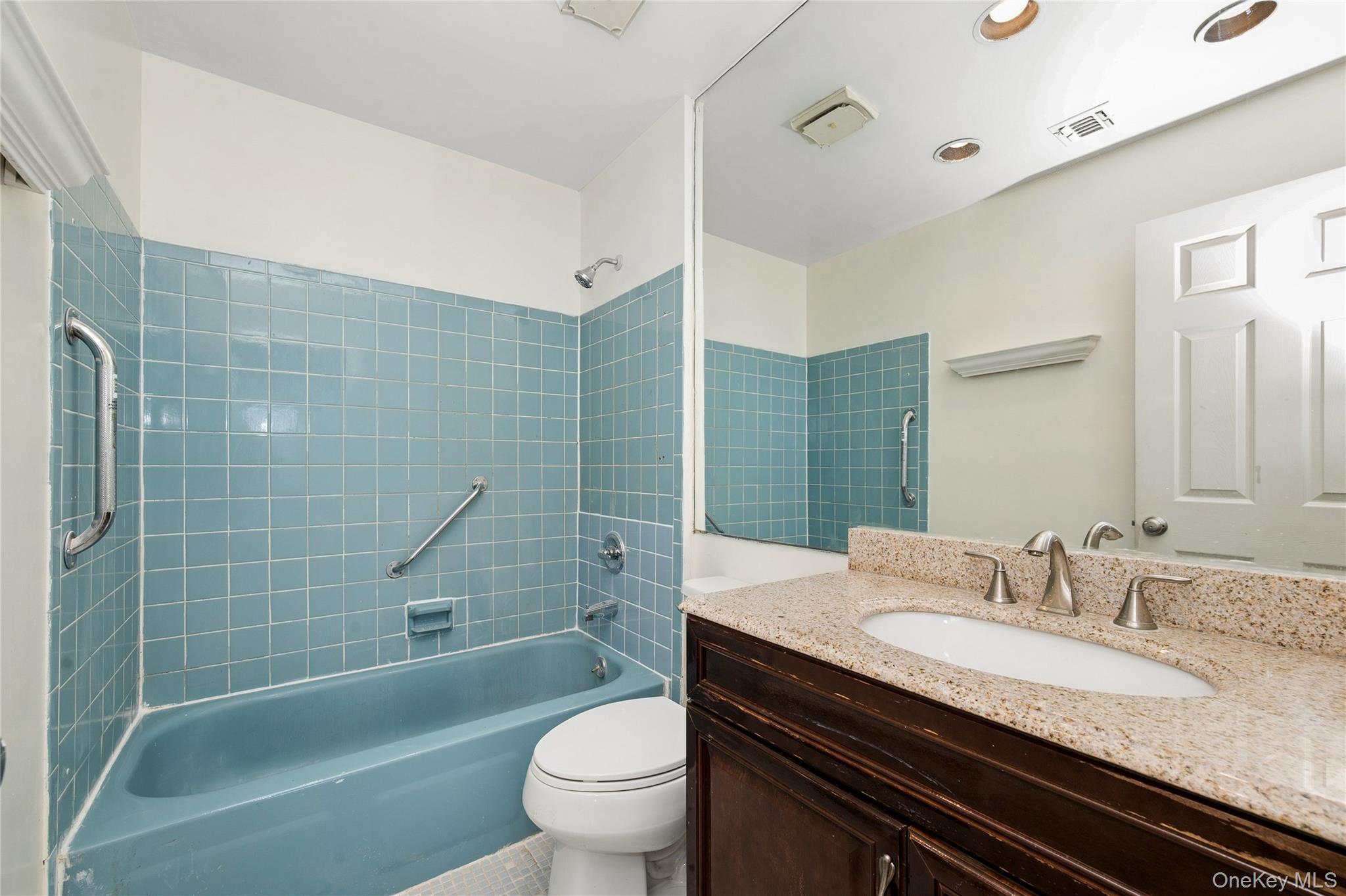2625 Riverside Drive Property Photo 20