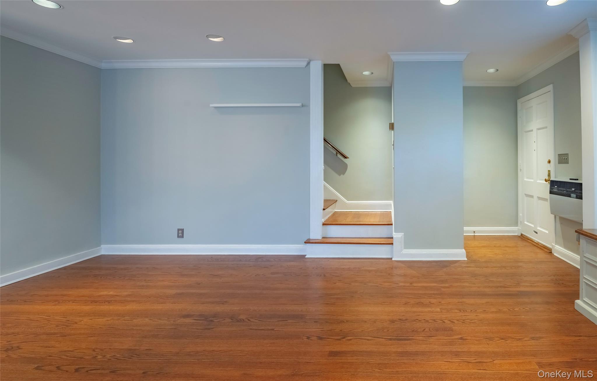 172 Hillside Avenue Property Photo 3